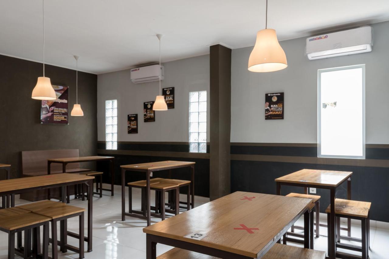 红多兹伊斯兰普拉斯酒店-Bsd城市 South Tangerang 外观 照片